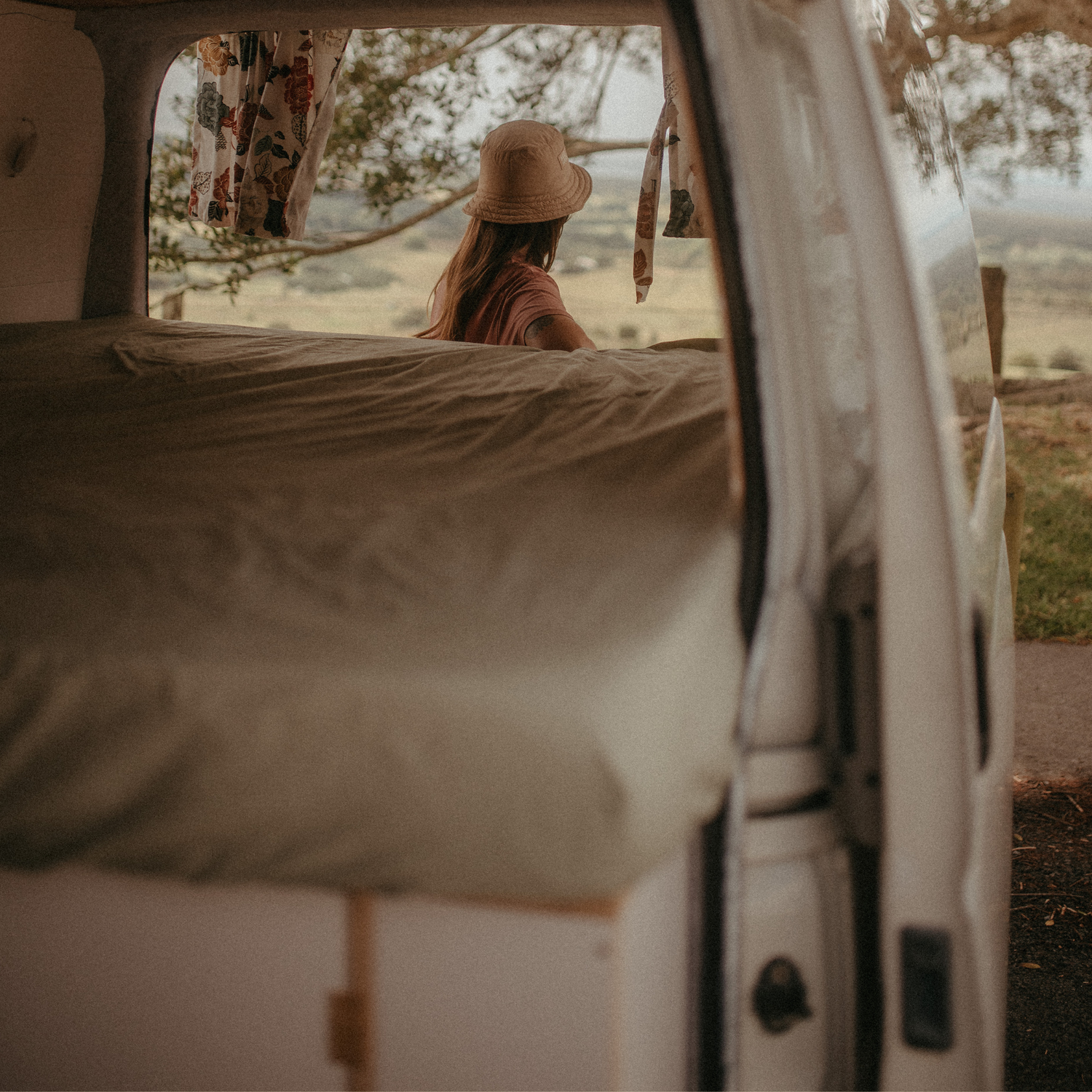 Want to start traveling today? Our all-in-one campervan kit is just $2410! Includes everything you need for your next adventure. Enjoy freedom on the road and lasting memories that will make your journey unforgettable!